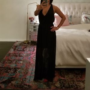 Like New Alice &+ Olivia silk halter dress XS.